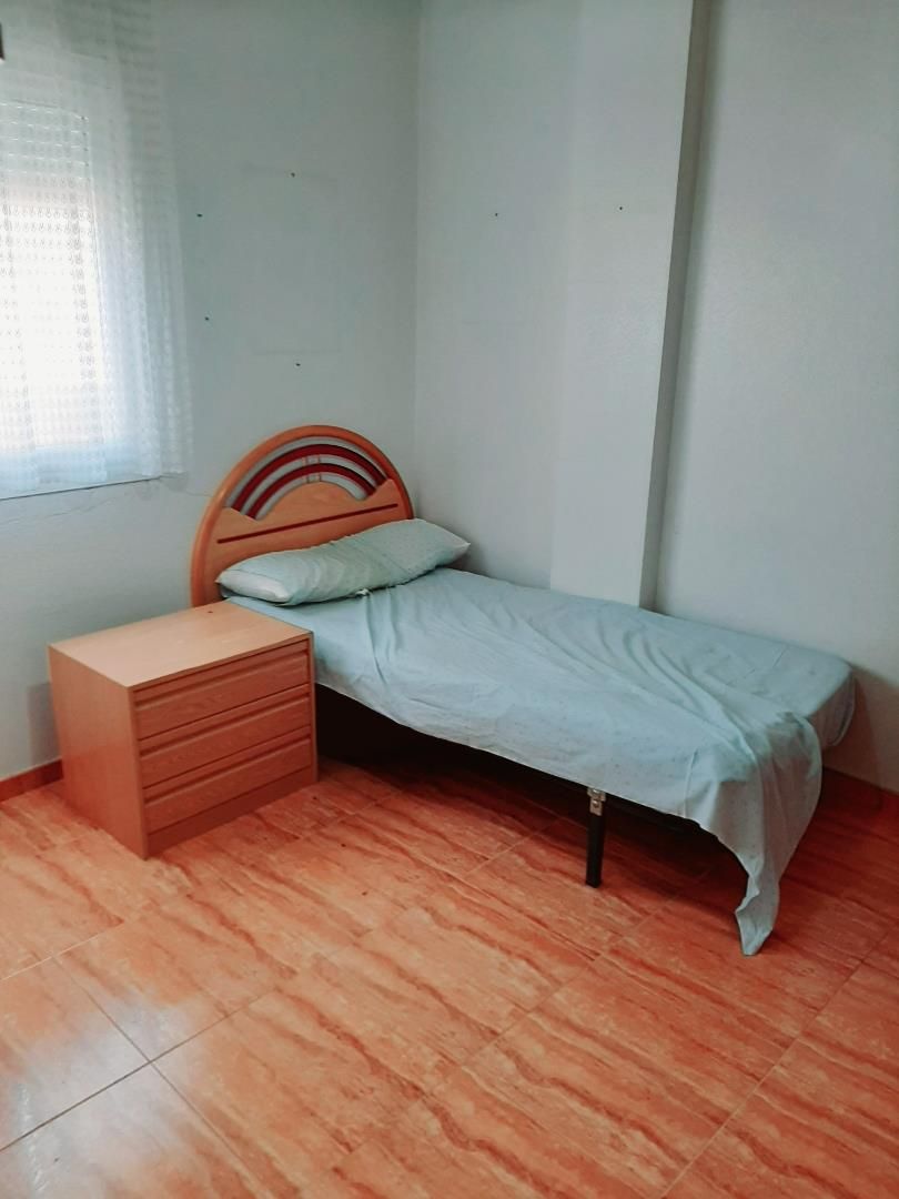 Bedroom of Flat to share in Torre-Pacheco