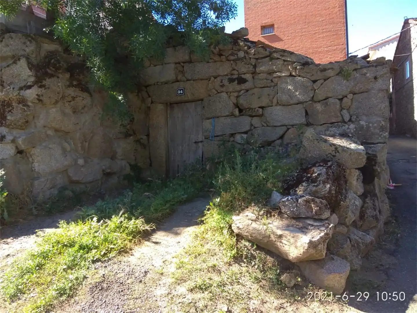 Vista exterior de Casa adosada en venda en Navarredondilla