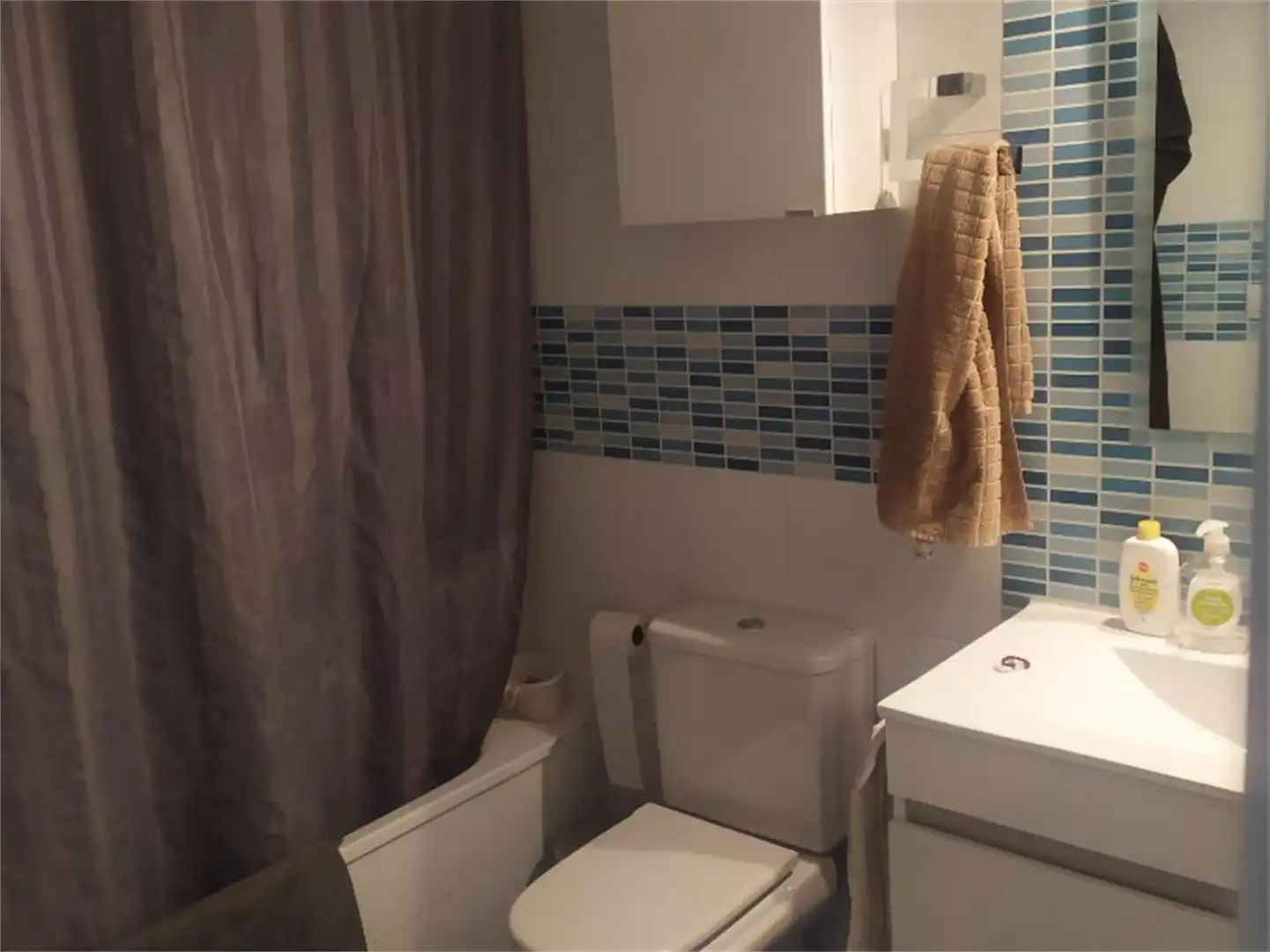 Baño de Piso en venta en Loja con Aire acondicionado, Calefacción y Parquet