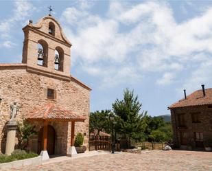 Casa adosada en venda en La Hiruela amb Balcó