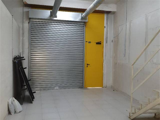 Local comercial en Alquiler en Rúa Picasso en Couto