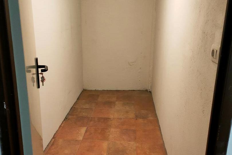 Foto 1 de Traster de lloguer a Rúa Touro, Monte Alto - Zalaeta - Atocha, A Coruña