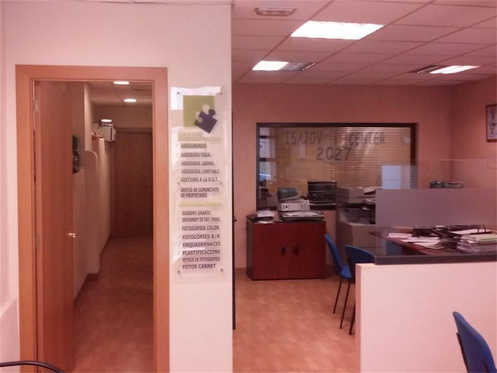 Premises for sale in Alcoletge  with Air Conditioner