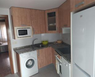 Kitchen of Flat to rent in Salamanca Capital  with Balcony