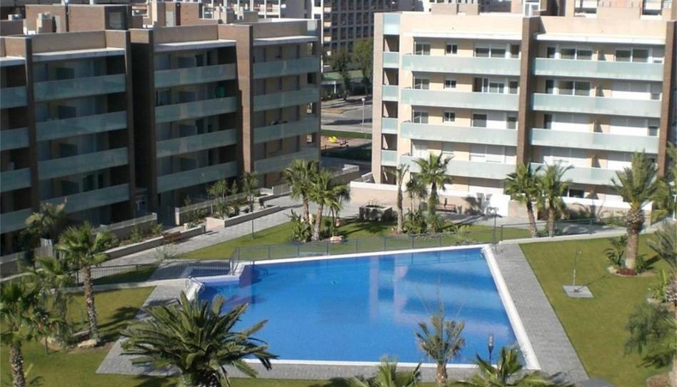 Apartamento en venta en Plaça Europa - Port Aventura, Tarragona - imagen 1 Foto 1 de Apartamento en venta en Plaça Europa - Port Aventura, Tarragona