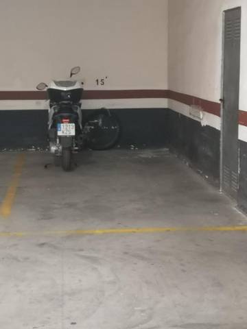 Garaje en Alquiler en Calle Ingeniero José Sirera, 21 en Sant Marcel.lí