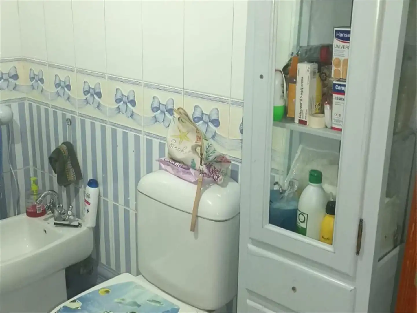 Bathroom of Flat for sale in Almería  with Private garden, Terrace and Storage room