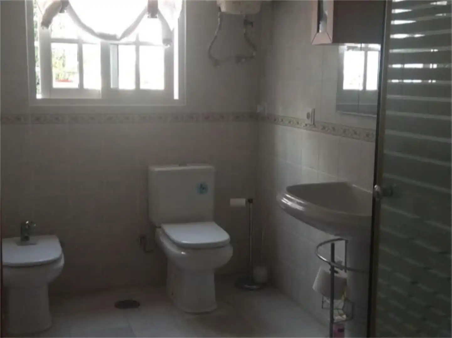Baño de Casa o chalet en venta en Benalmádena con Terraza, Piscina y Balcón