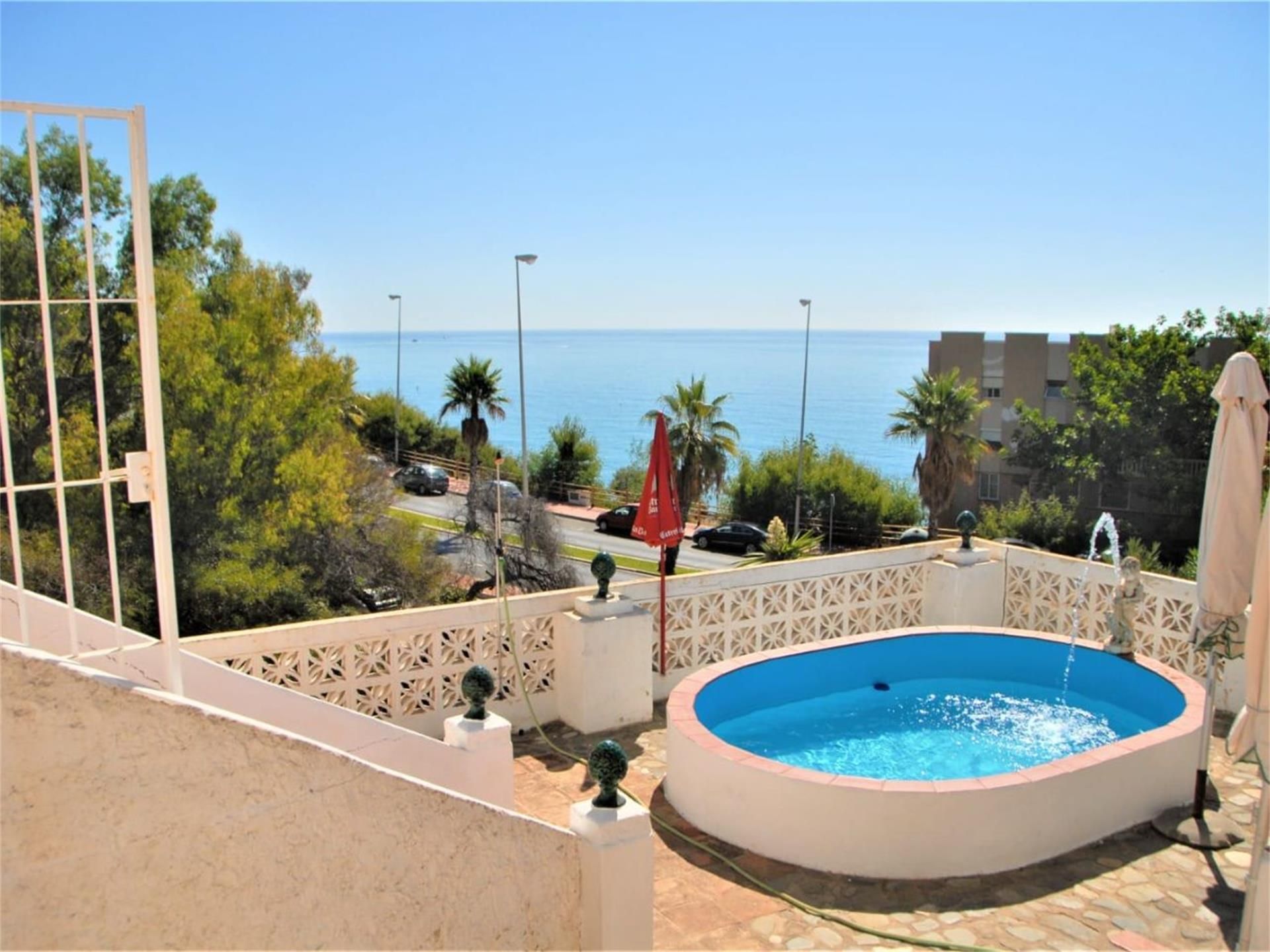 Piscina de Casa o xalet en venda en Benalmádena amb Terrassa, Piscina i Balcó