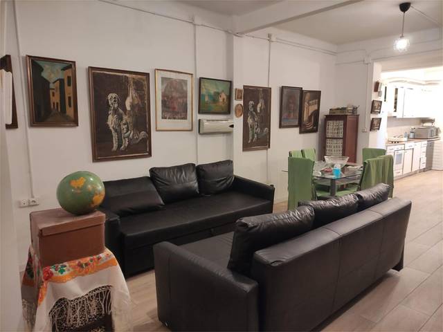 Local comercial en Venta en Carrer de Gavà en La Bordeta