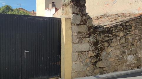 Foto 2 de Casa adosada en venta en Calle Larga, 9, Fresnedilla, Ávila