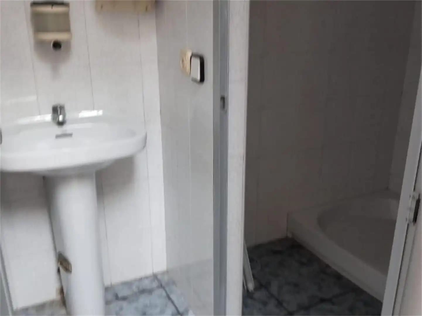Local de alquiler en Calle Cártago, 30, Sagunto - Edisol Baño de Local de alquiler en Córdoba