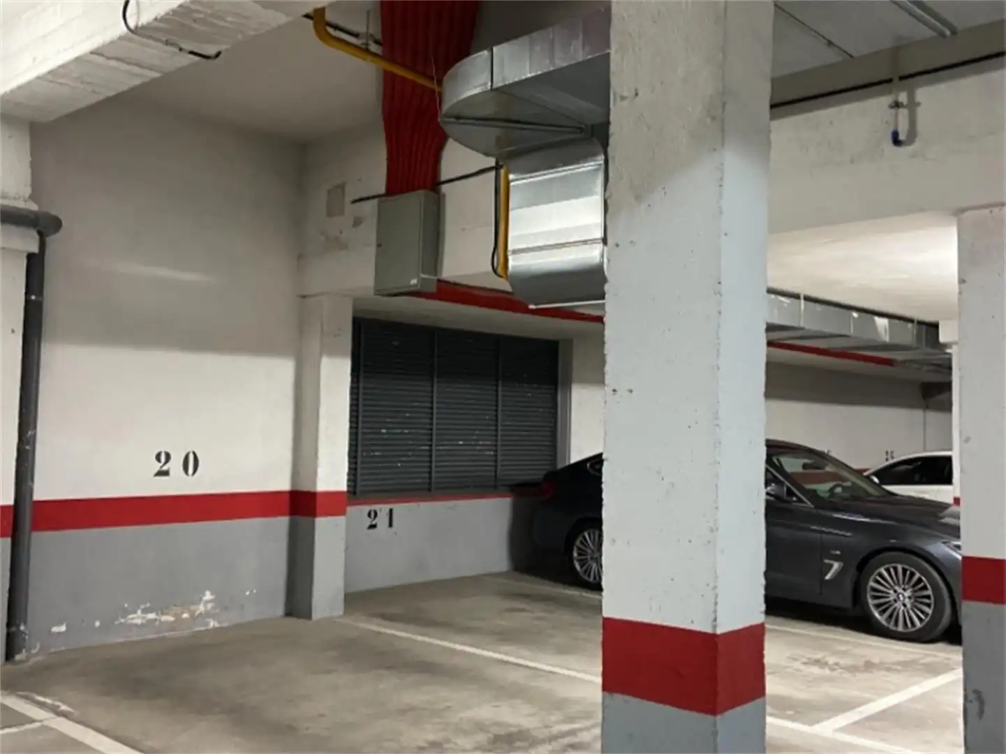 Garage for rent in Calle José María Cavero, San Pascual Parking of Garage for rent in Madrid
