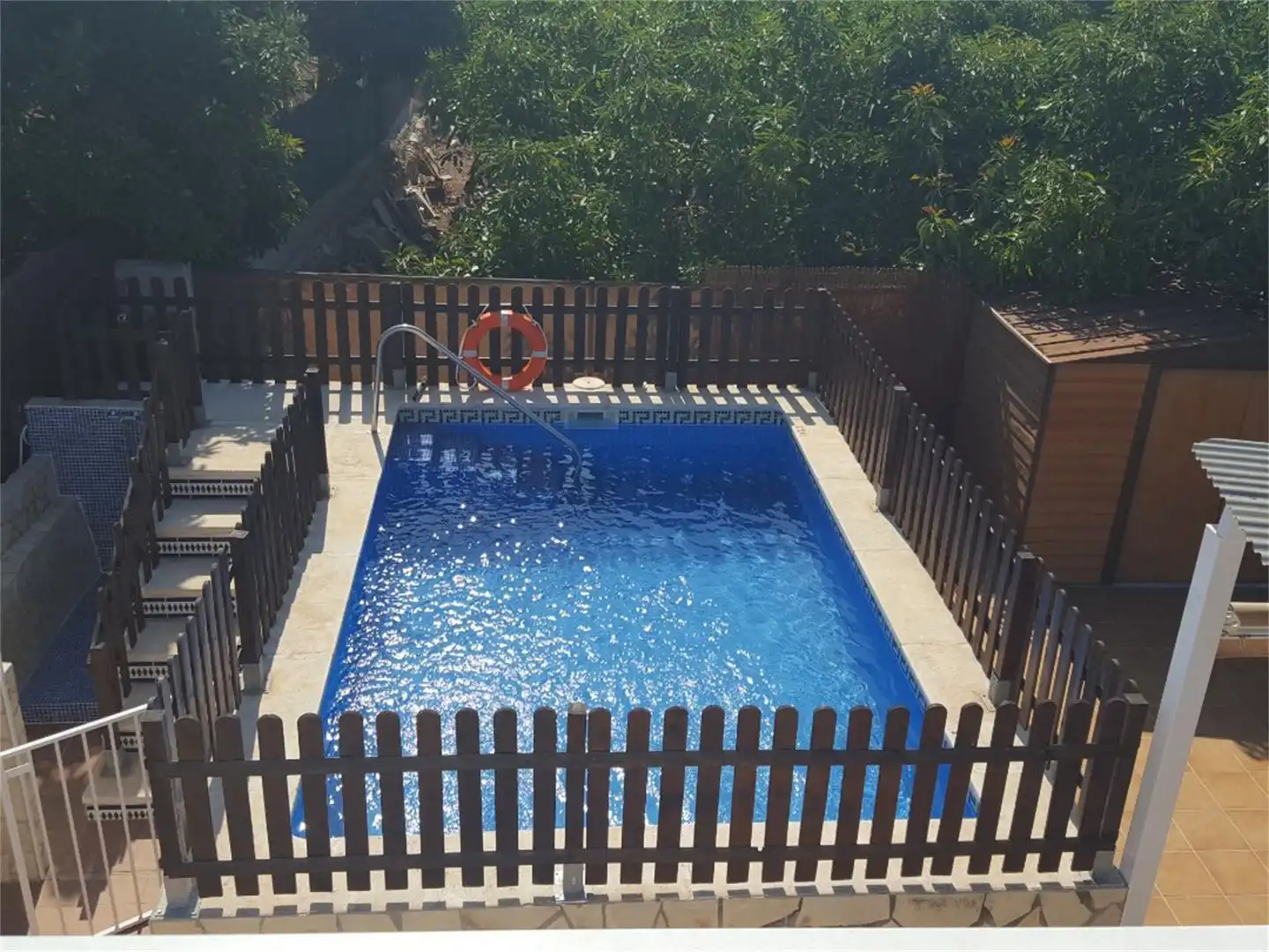 Country homes for rent in Camino de Enmedio, Avda Pescia - Ctra de Frigiliana Swimming pool of Country homes for rent in Nerja with Air Conditioner, Terrace and Swimming Pool