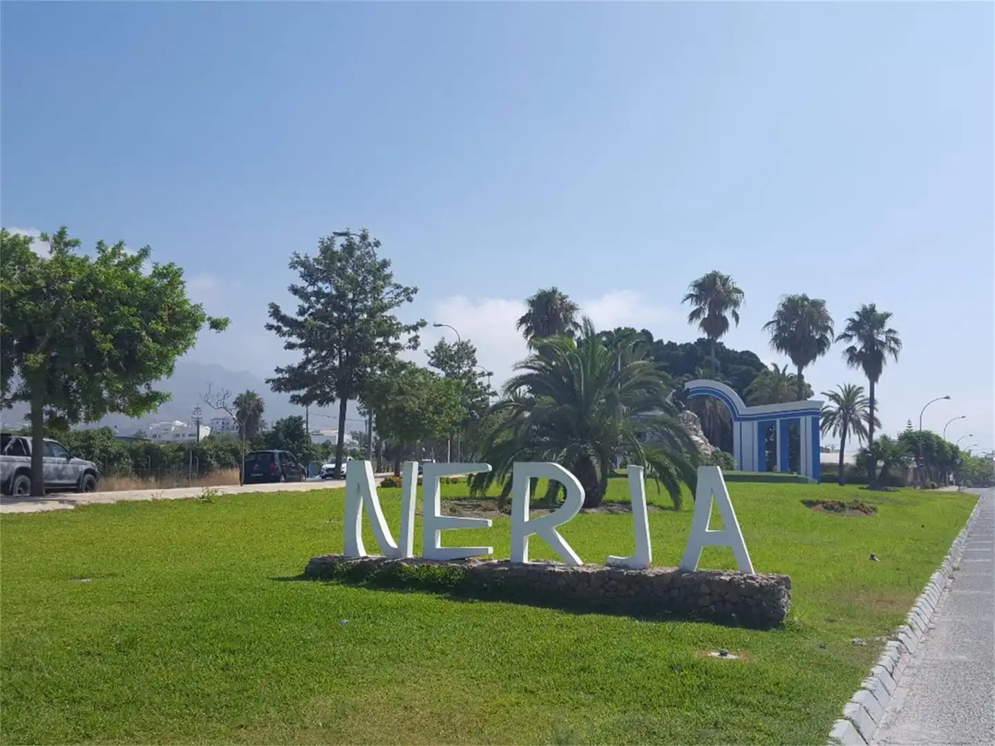 Country homes for rent in Camino de Enmedio, Avda Pescia - Ctra de Frigiliana Exterior view of Country homes for rent in Nerja with Air Conditioner, Terrace and Swimming Pool