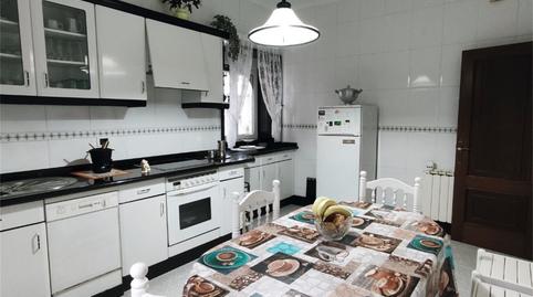 Foto 4 de Casa o xalet en venda a Avenida de Compostela, 23, Outes, A Coruña