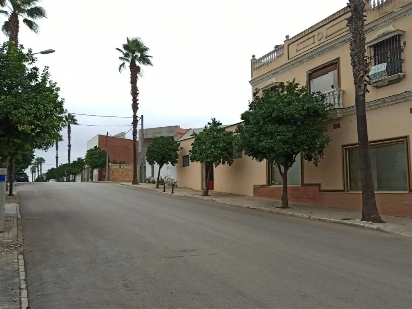 Vista exterior de Local de alquiler en Cañada Rosal con Aire acondicionado