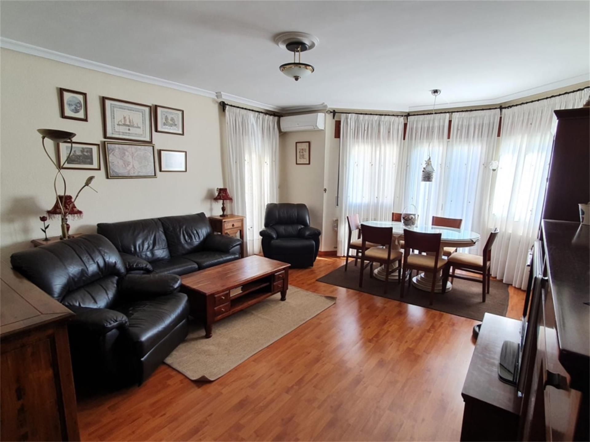 Living room of Flat for sale in Coria  with Air Conditioner, Heating and Private garden