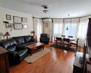 Living room of Flat for sale in Coria  with Air Conditioner, Heating and Private garden