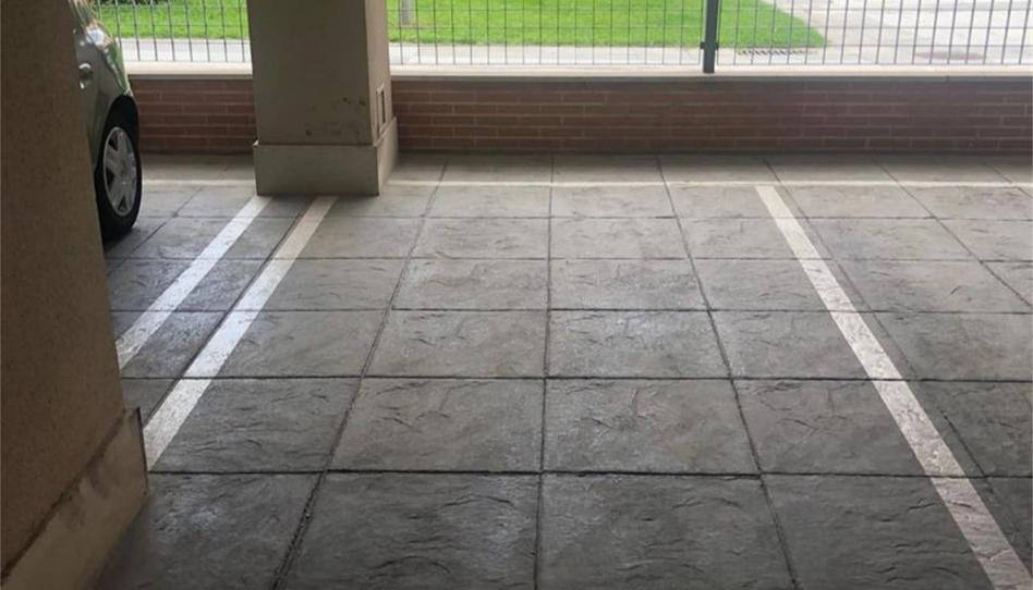 Foto 1 de Garatge de lloguer a Paseo de la Alameda de Osuna, 48h, Alameda de Osuna, Madrid