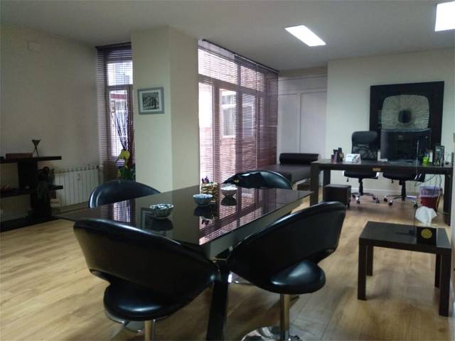 Oficina en Alquiler en Paseo de la Castellana, 121 en Castillejos - Cuzco