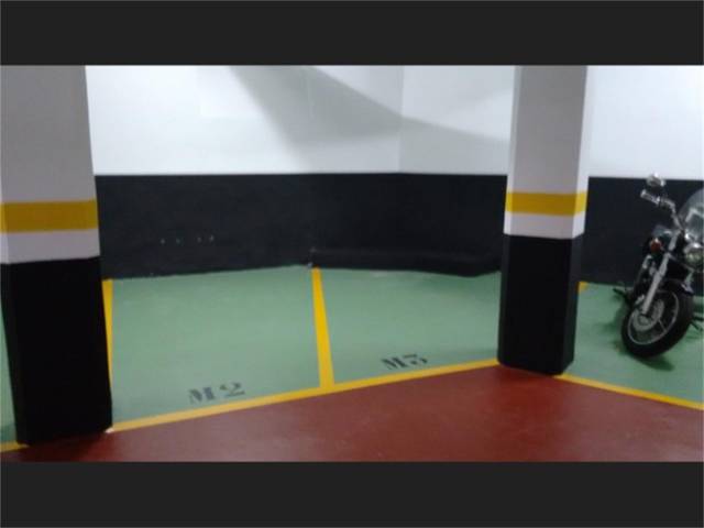 Garaje en Alquiler en Calle Irún en Iztieta - Olibet - Etxeberrieta