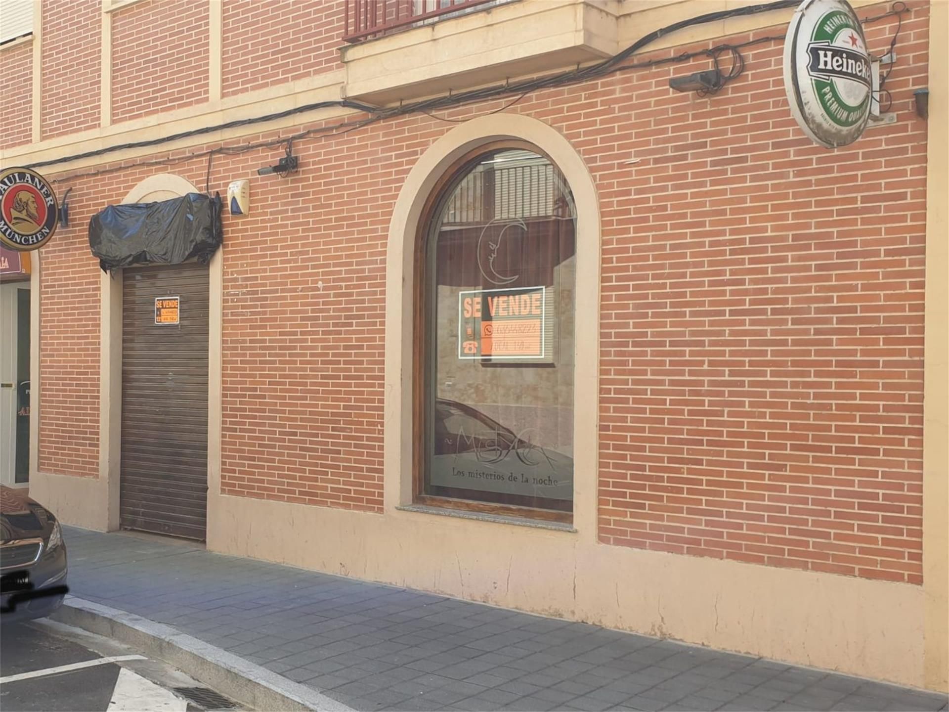Vista exterior de Local en venda en Villamayor amb Aire condicionat i Calefacció