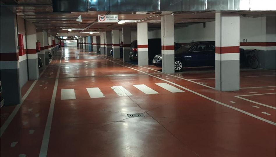 Garage to rent in Calle Río Tajuña, Venecia - Nueva Alcalá, Madrid - image 1 Photo 1 of Garage to rent in Calle Río Tajuña, Venecia - Nueva Alcalá, Madrid