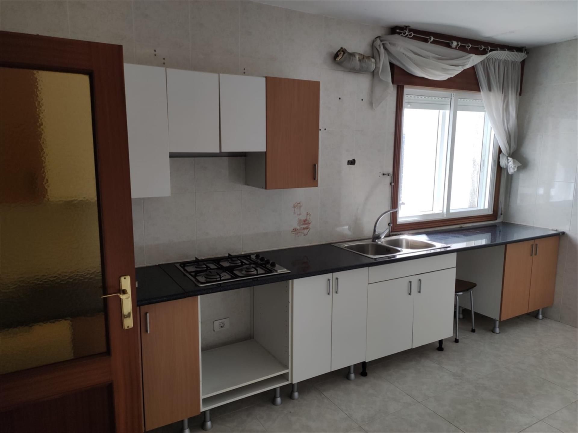 Kitchen of Flat for sale in Antas de Ulla  with Heating and Balcony