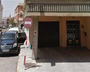 Parkplatz von Garage miete in Zafra