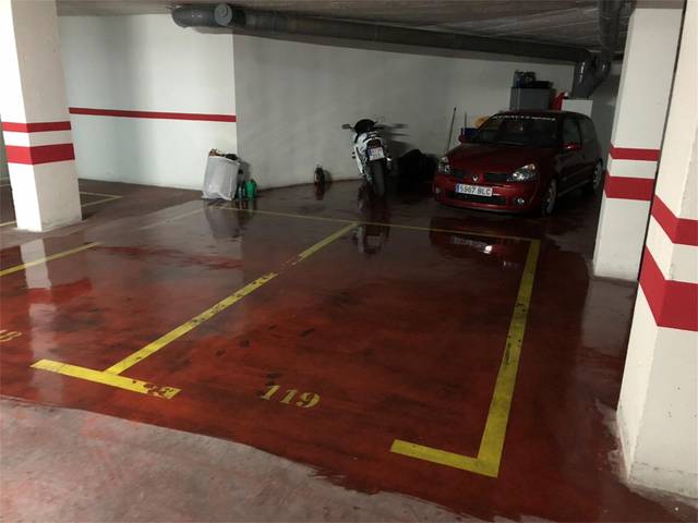 Garaje en Venta en Avenida de los Pintores en La Cala del Moral