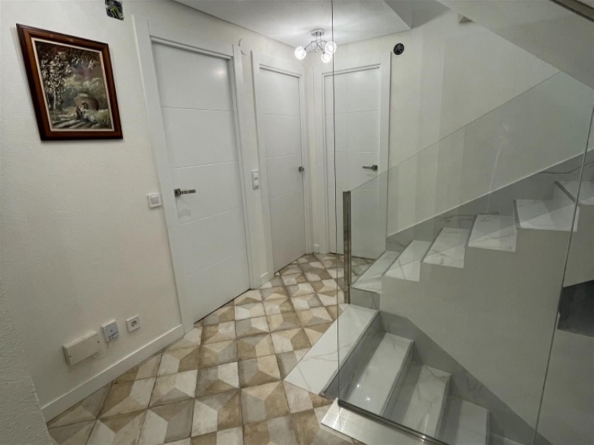 Piso en venta en Burgos Capital con Calefacción, Parquet y Terraza
