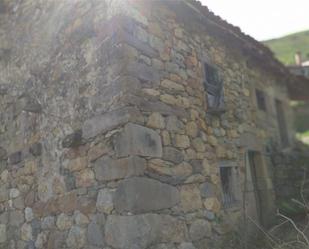 Vista exterior de Casa adosada en venda en Tudanca