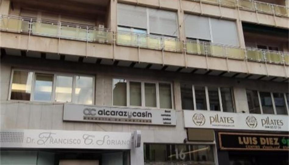 Foto 1 de Oficina de alquiler en Calle Tesifonte Gallego, 16, Centro, Albacete