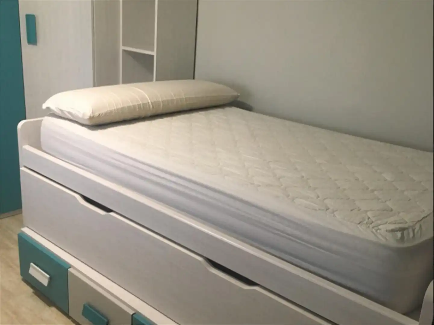 Habitación de Casa adosada en venta en Tomelloso con Aire acondicionado, Calefacción y Amueblado