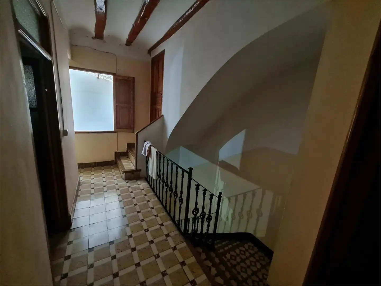 Flat for sale in Ayora  with Private garden