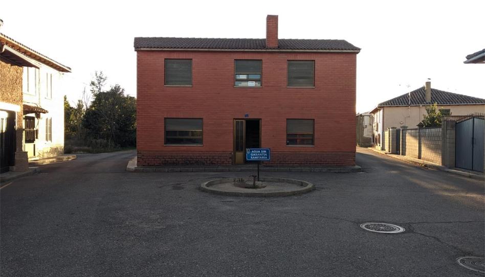 Photo 1 of House or chalet for sale in Calle Medio, 13, Villasabariego, León