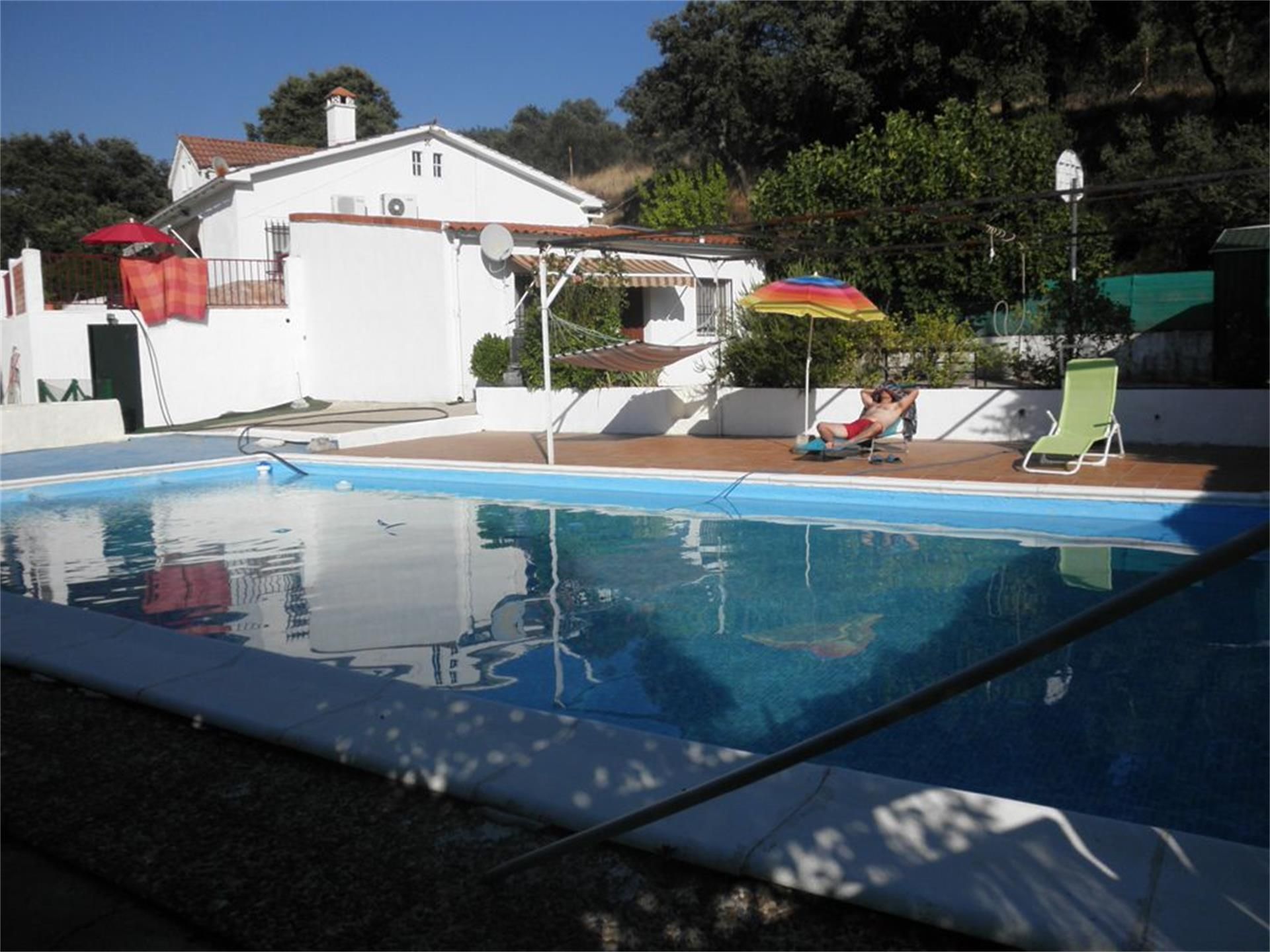 Piscina de Casa o xalet en venda en Malpartida de Plasencia amb Aire condicionat, Terrassa i Piscina
