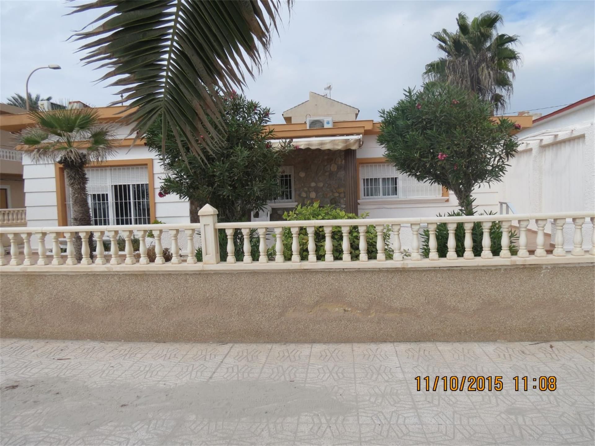 Exterior view of House or chalet to rent in Pilar de la Horadada  with Air Conditioner, Heating and Private garden