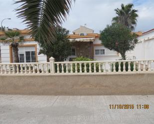 Exterior view of House or chalet to rent in Pilar de la Horadada  with Air Conditioner and Terrace