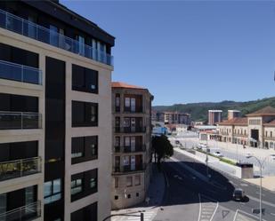 Vista exterior de Pis en venda en Ourense Capital  amb Balcó