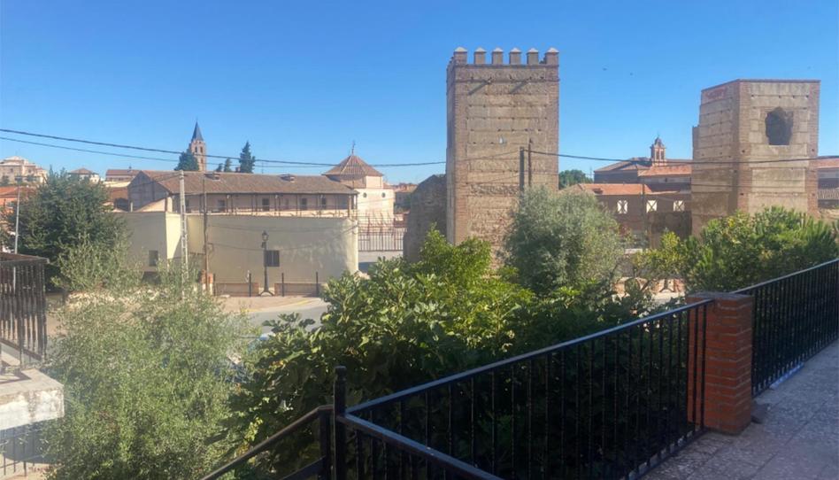 Foto 1 de Pis en venda a Paseo de Fuera, Madrigal de las Altas Torres, Ávila