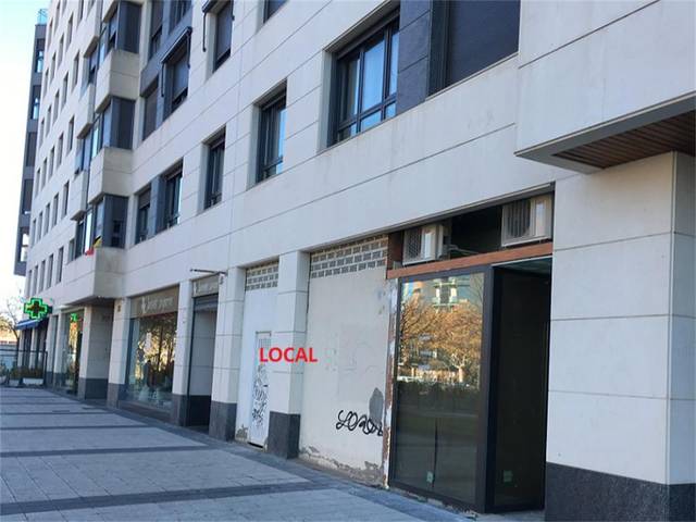 Local comercial en Alquiler en Avenida de Zamora en La Rubia