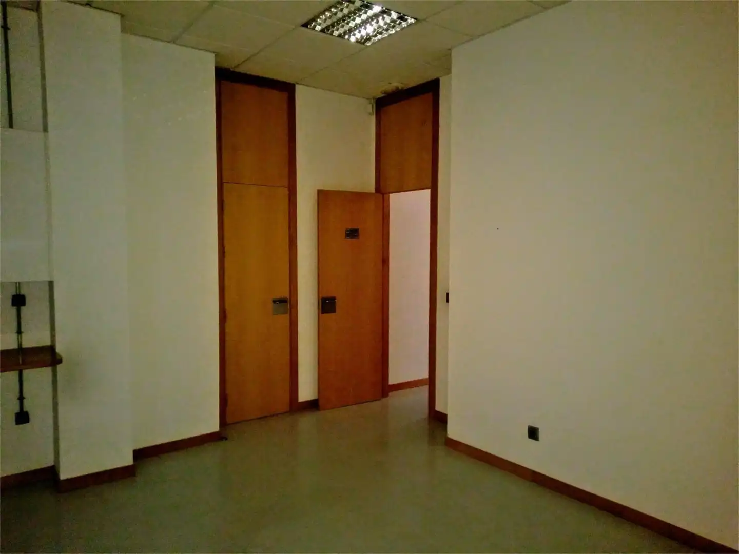 Oficina en venda a Avenida Juan Carlos I, Los Martinez del Puerto Oficina en venda en Murcia