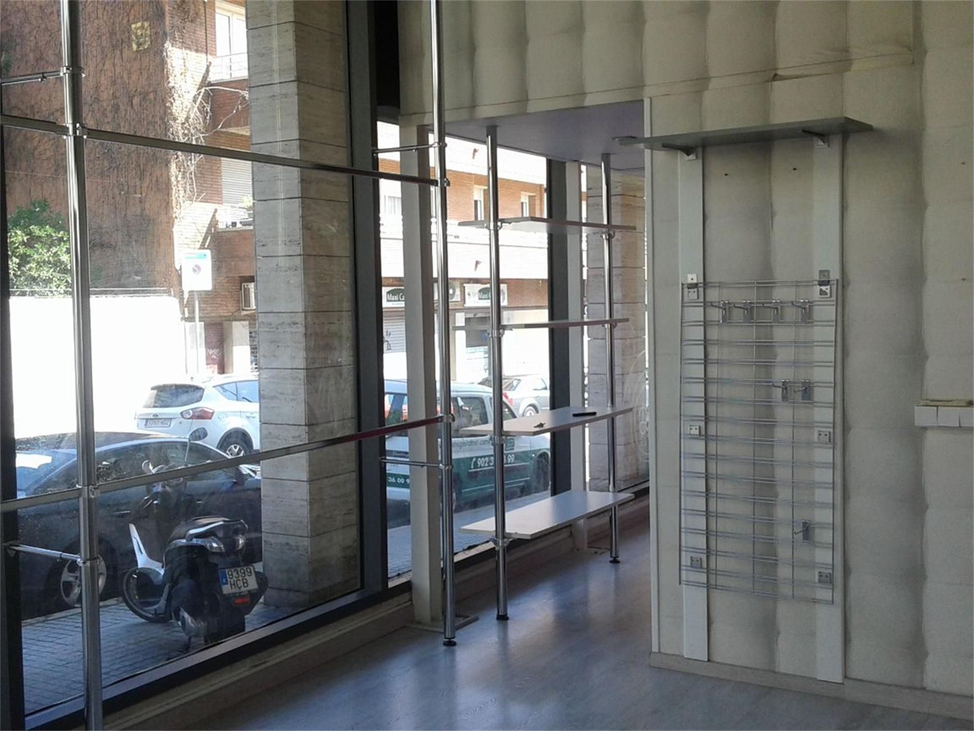 Premises for sale in  Barcelona Capital  with Air Conditioner