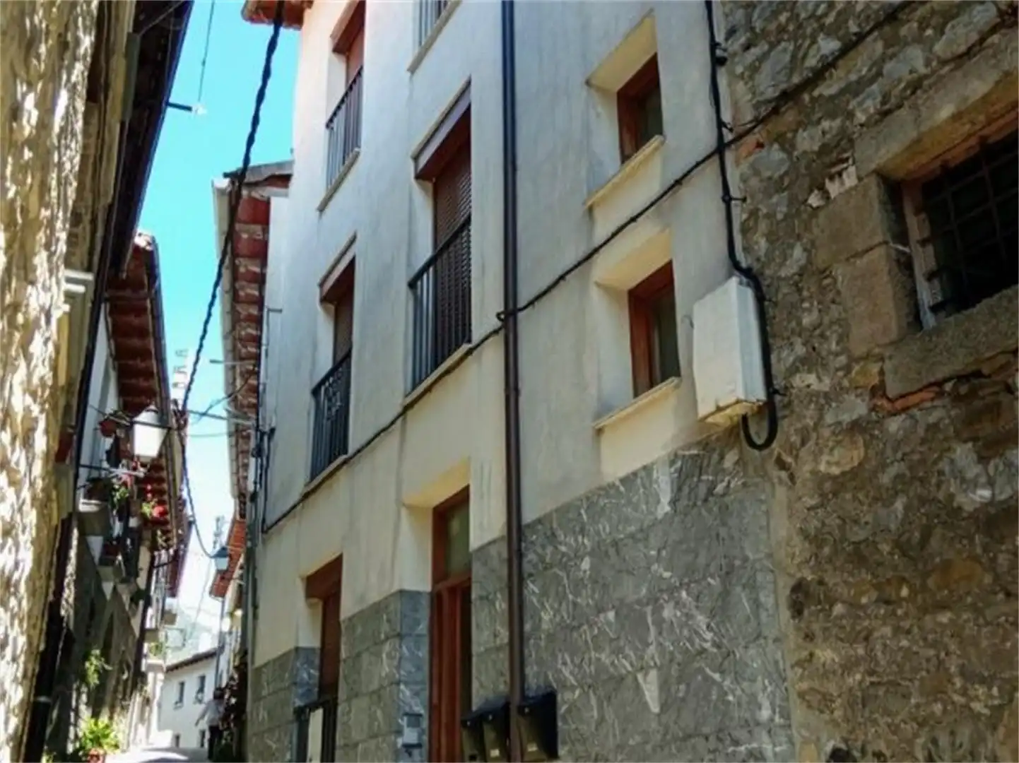 Exterior view of Flat for sale in Salvatierra de Esca  with Parquet flooring and Storage room