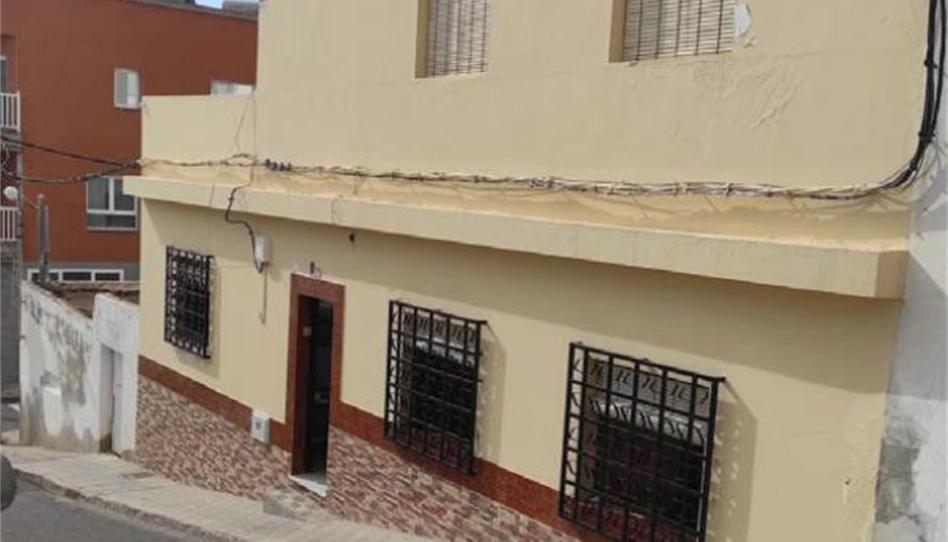 House or chalet for sale in Calle Gran Canaria, Gran Tarajal, Las Palmas - image 1 Photo 1 of House or chalet for sale in Calle Gran Canaria, Gran Tarajal, Las Palmas