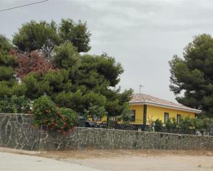 Garden of House or chalet for sale in Venta del Moro  with Terrace and Swimming Pool