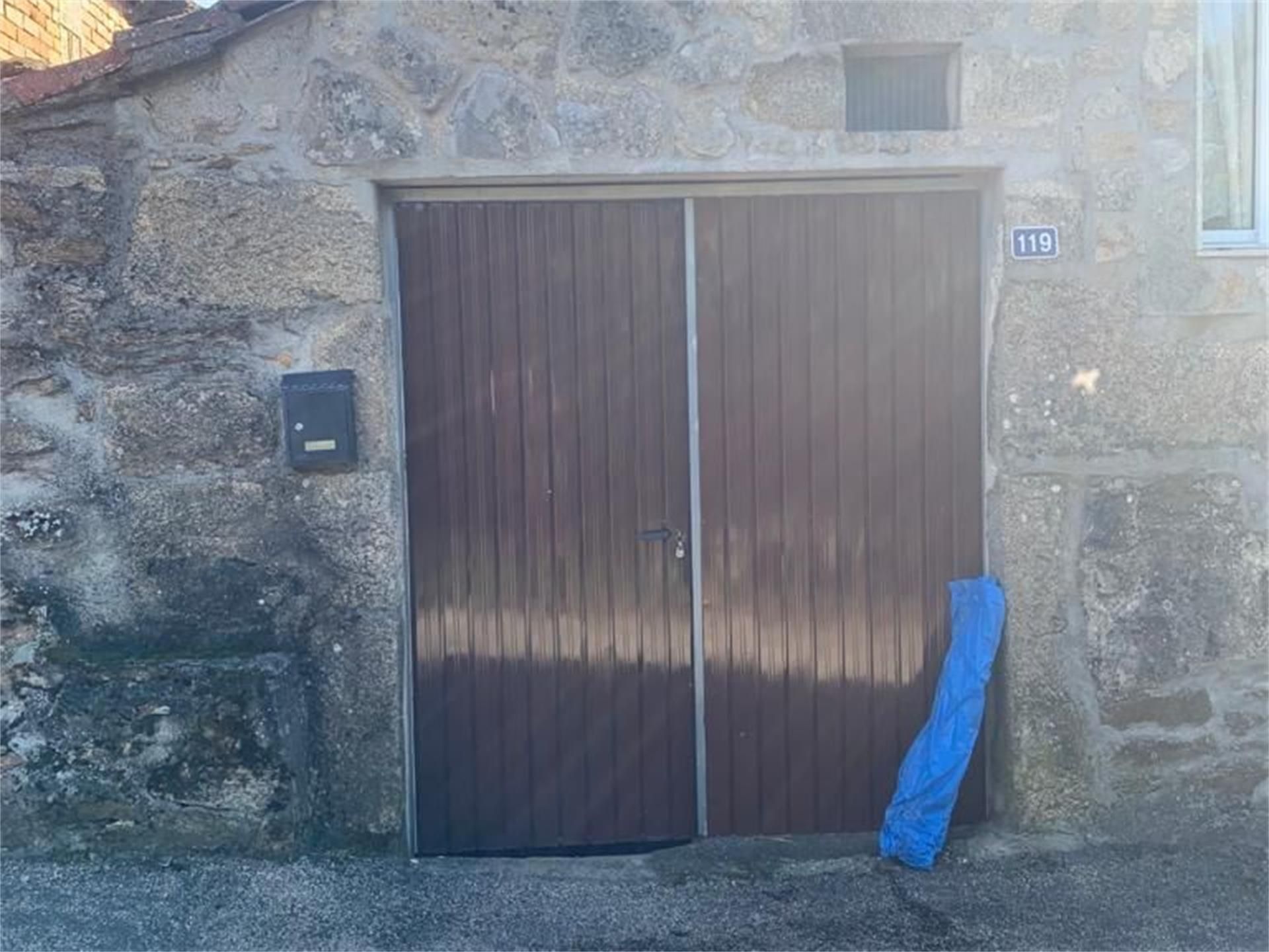 Parking of Single-family semi-detached for sale in Viana do Bolo  with Private garden, Storage room and Furnished