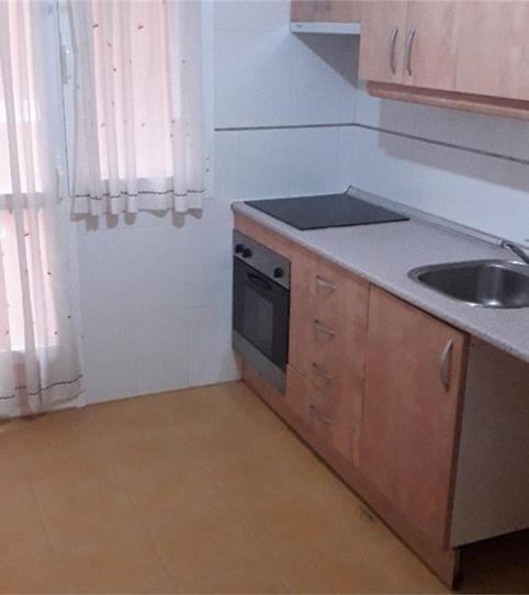 Foto 2 de Pis en venda a Calle Bachiller Fernán Gómez, El Perchel, Ciudad Real